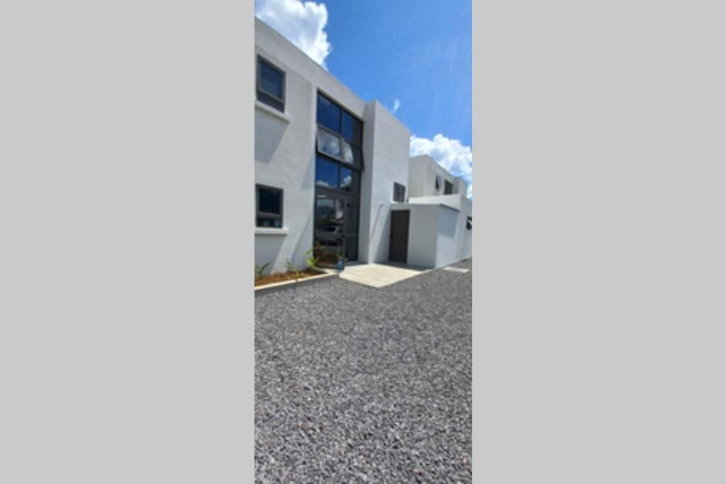 Bois Mapou Self Catering Apartments Unit 203 Rivière Noire Extérieur photo