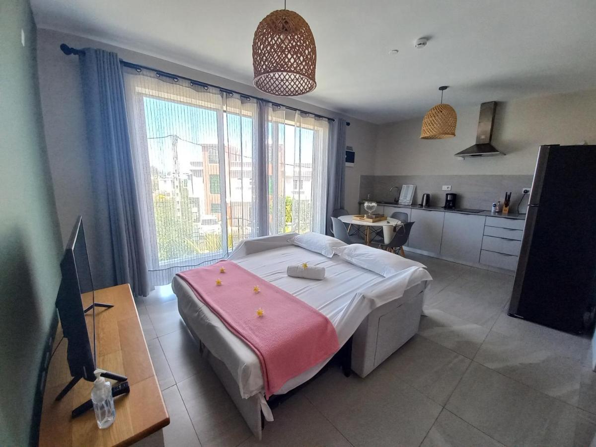 Bois Mapou Self Catering Apartments Unit 203 Rivière Noire Extérieur photo